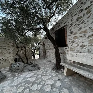 Roba Degli Ulivi 3*, Agrigento Italia